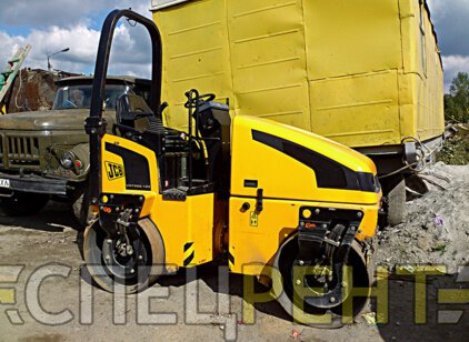 JCB
                        VMT260-120