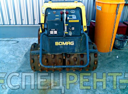BOMAG
                        851